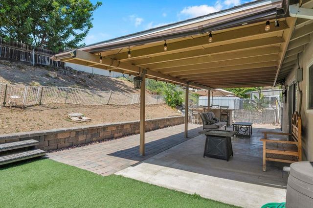 10354 Elmdale Dr, Spring Valley, CA 91977