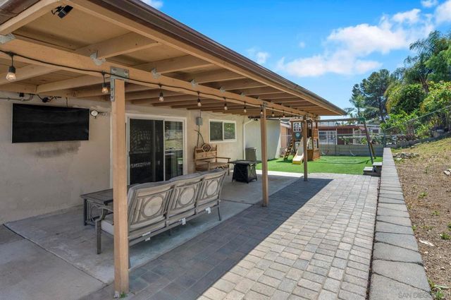 10354 Elmdale Dr, Spring Valley, CA 91977