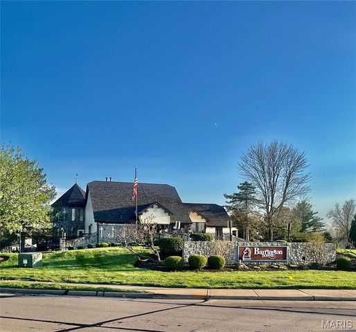 3825 Secretariat Drive, Florissant, MO 63034