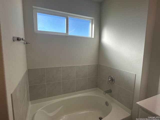 13310 WHISPER BND, San Antonio, TX 78252