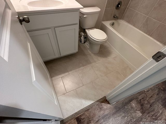 13310 WHISPER BND, San Antonio, TX 78252