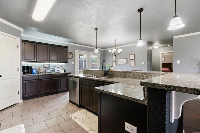 2800 Plateau Drive, Conway, AR 72032