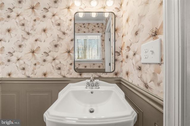 7710 SUITT DR, Pasadena, MD 21122