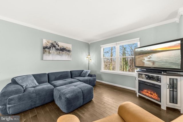 7710 SUITT DR, Pasadena, MD 21122