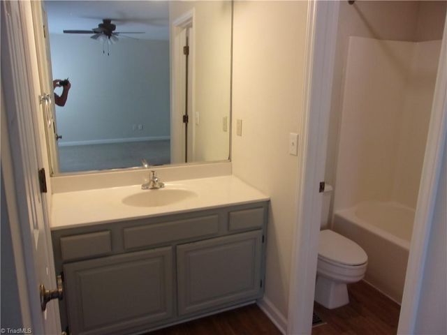 1715 Ternberry Road, High Point, NC 27262