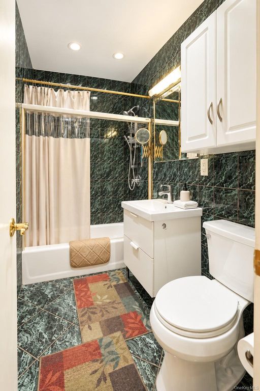 7809 67th Drive, Middle Village, NY 11379 — photo 4