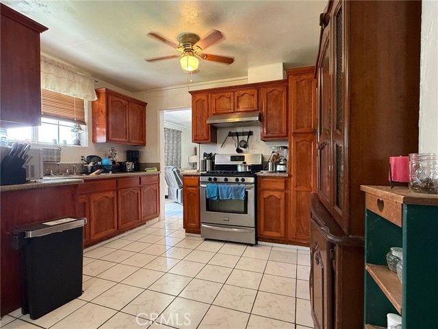 11229 Alclad, Whittier, CA 90605