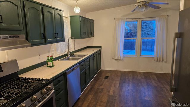 8621 Xanthia Street, Commerce City, CO 80022