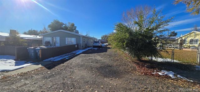 8621 Xanthia Street, Commerce City, CO 80022