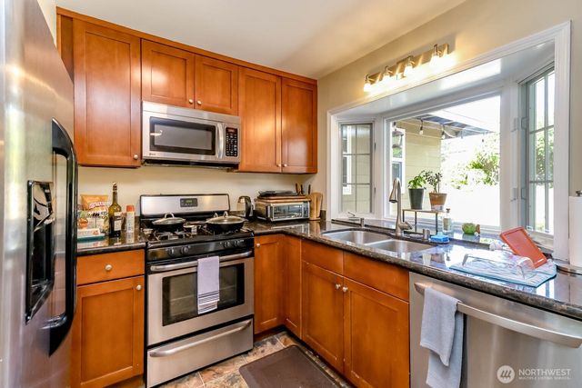 29313 45th Place S, Auburn, WA 98001