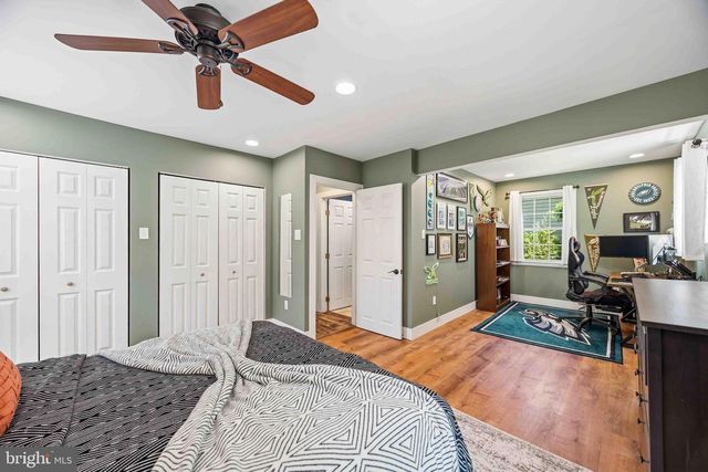 2452 ARLINGTON AVE, Abington, PA 19001