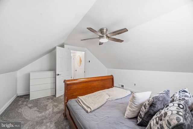 2452 ARLINGTON AVE, Abington, PA 19001