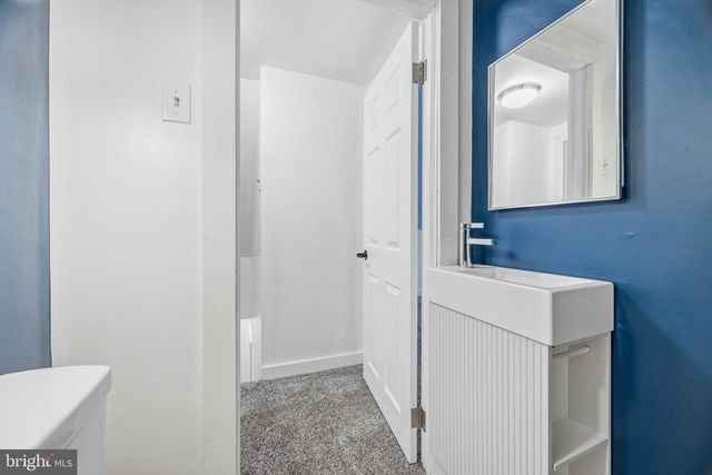 2452 ARLINGTON AVE, Abington, PA 19001