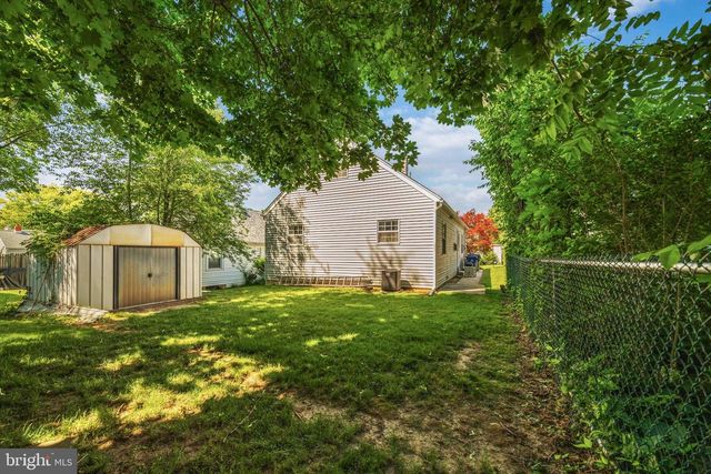 2452 ARLINGTON AVE, Abington, PA 19001