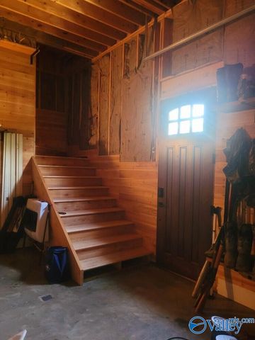 1619 Peck Hollow Road, Somerville, AL 35670