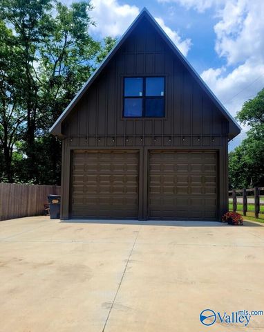 1619 Peck Hollow Road, Somerville, AL 35670