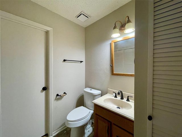 13703 Carsa Lane, Houston, TX 77014
