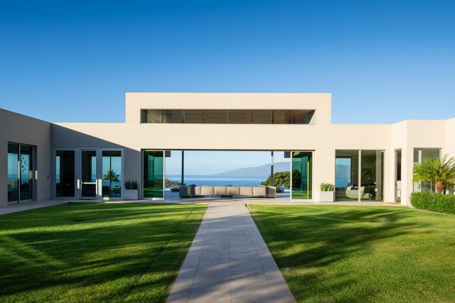 936 Punakea Loop, Lahaina, HI 96761