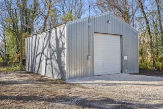 2049 North Eldon Avenue, Springfield, MO 65803