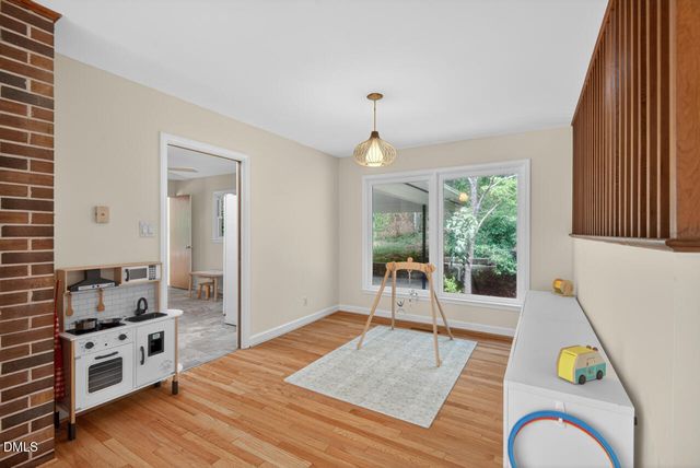 703 Caswell Road, Chapel Hill, NC 27514