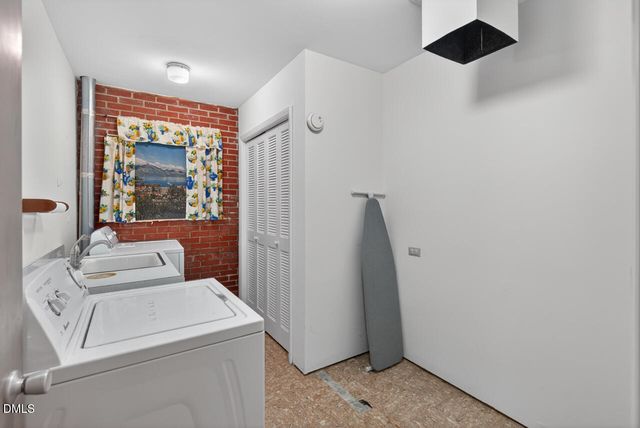 703 Caswell Road, Chapel Hill, NC 27514
