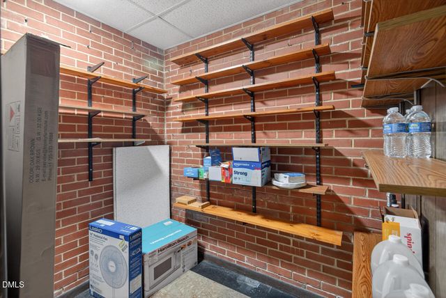 703 Caswell Road, Chapel Hill, NC 27514