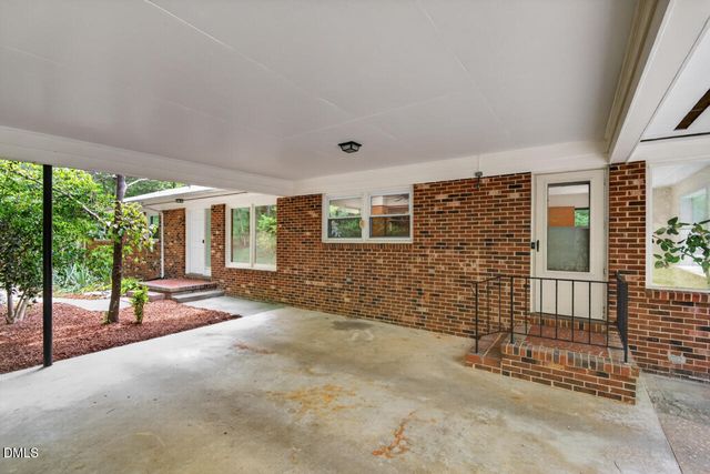 703 Caswell Road, Chapel Hill, NC 27514