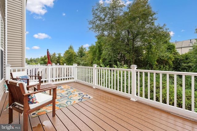 9154 WYCHE KNOLL LN, Manassas, VA 20110