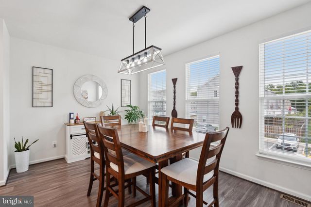 9154 WYCHE KNOLL LN, Manassas, VA 20110