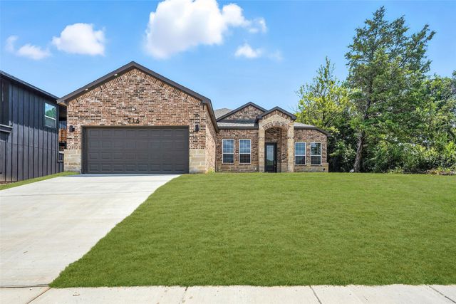 716 Oak Creek Drive, Hutchins, TX 75141