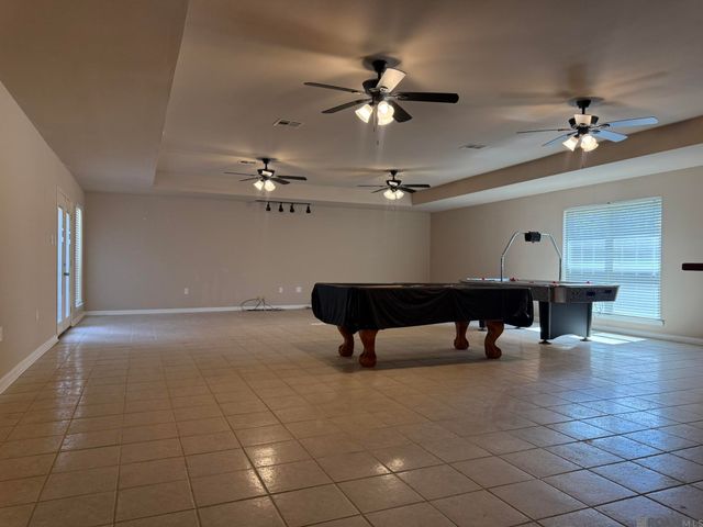 15290 W Bayou Dr, Prairieville, LA 70769