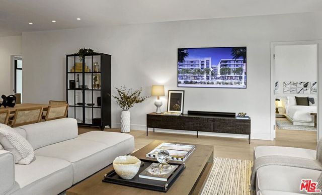 9001 Santa Monica Boulevard 305, West Hollywood, CA 90069