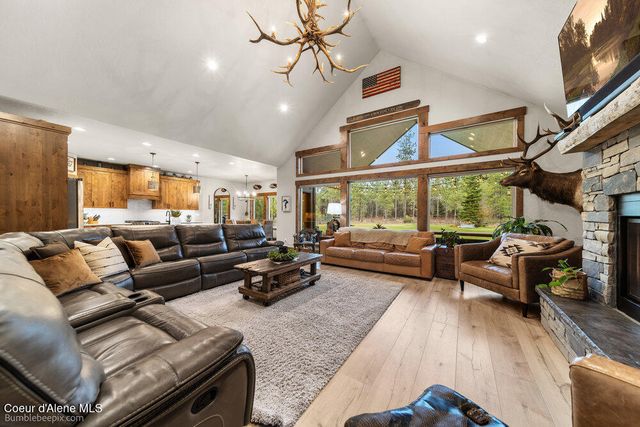 29131 N Hindman Street, Athol, ID 83801