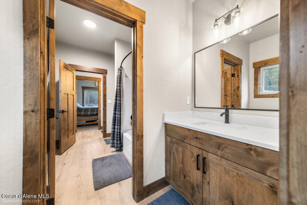 29131 N Hindman Street, Athol, ID 83801 photo 26