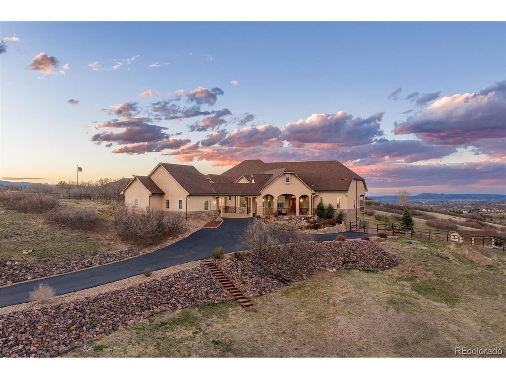 2915 Hiwall Ct, Castle Rock, CO 80109