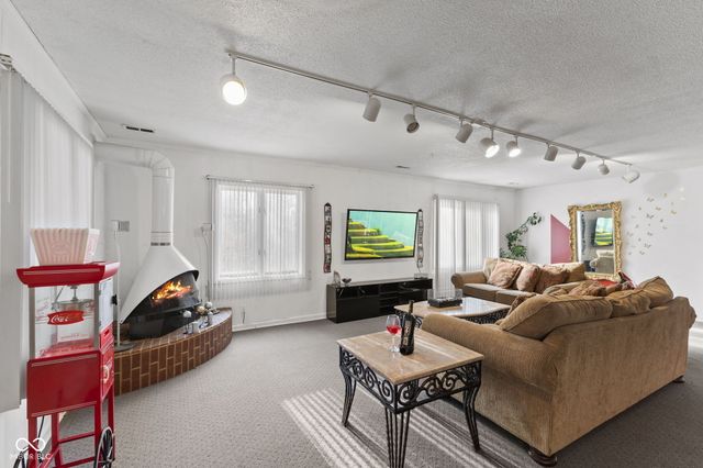 5501 Surrey Hill Road, Indianapolis, IN 46226