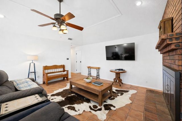 316 Sanchez Court, Weatherford, TX 76088