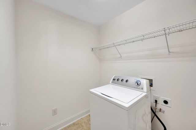 807 Hesler Court, Cary, NC 27519