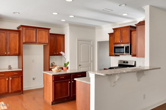 807 Hesler Court, Cary, NC 27519