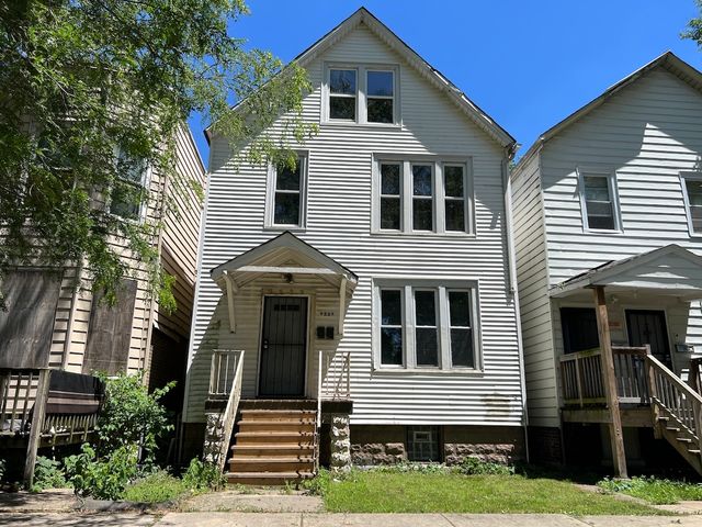 7533 S Ingleside Avenue, Chicago, IL 60619