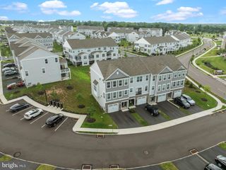 183 EVERLEIGH DR, Royersford, PA 19468