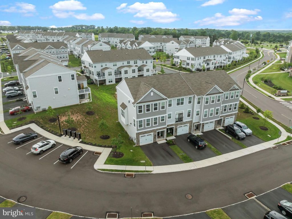 183 EVERLEIGH DR, Royersford, PA 19468