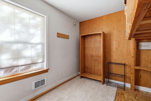 619 W Graves Rd, Spokane, WA 99218
