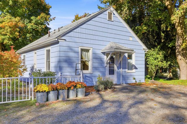 619 W Graves Rd, Spokane, WA 99218