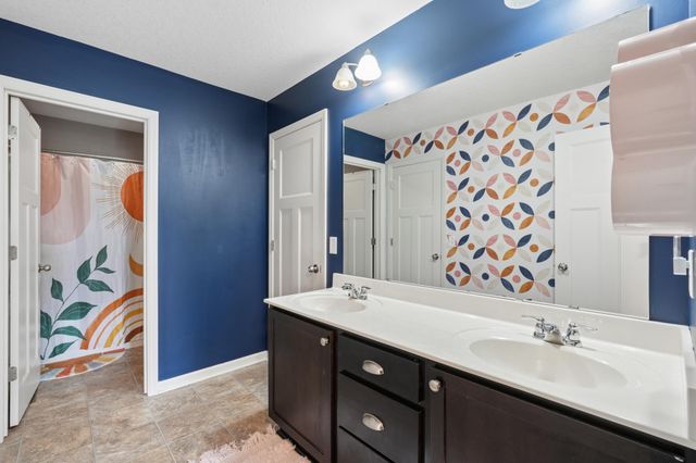 6730 Joliet Avenue S, Cottage Grove, MN 55016