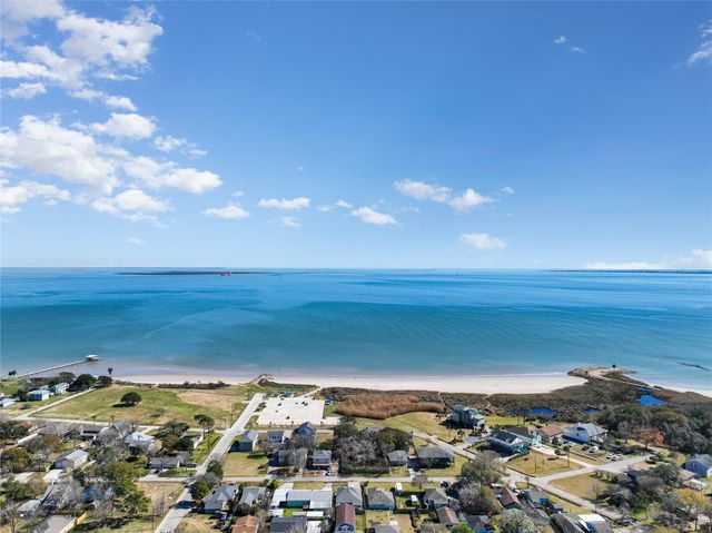 4917 Louise Street, Seabrook, TX 77586