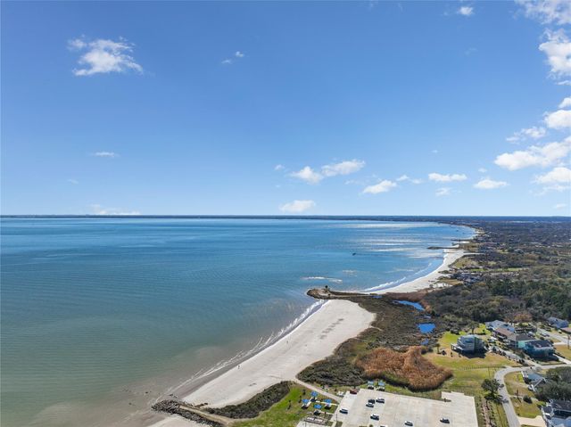 4917 Louise Street, Seabrook, TX 77586