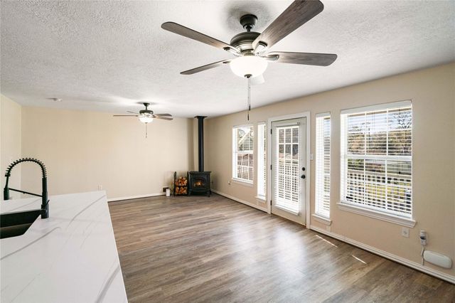 4917 Louise Street, Seabrook, TX 77586