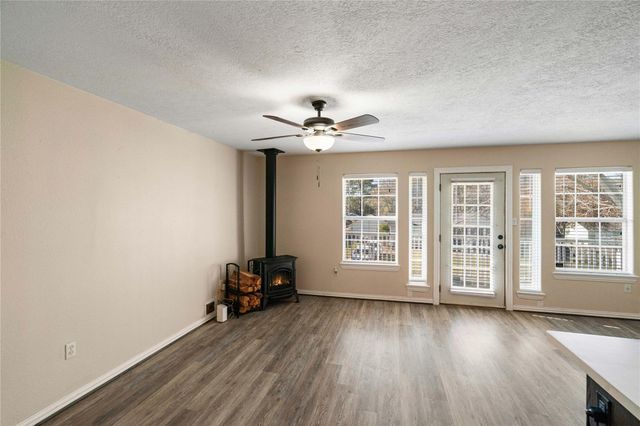 4917 Louise Street, Seabrook, TX 77586