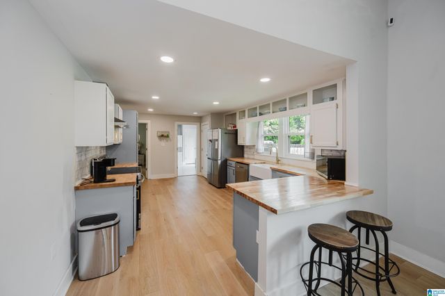 1723 MORGAN STREET, Leeds, AL 35094